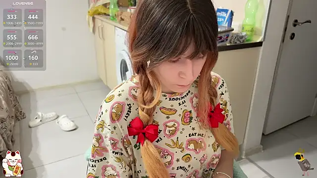 ShiroiFubuki online show from November 15, 1:45 pm