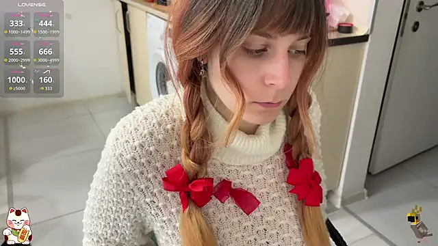 ShiroiFubuki online show from December 15, 12:10 pm