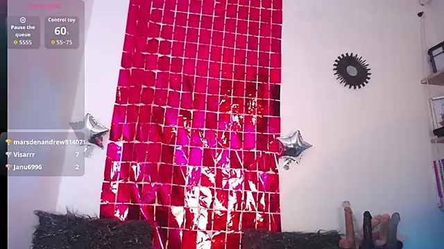 Snapshot of luna_sofia69 chatting on September 26, 12:03 pm luna sofia69 online show from September 26, 12:03 pm