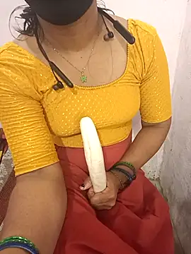 Snapshot of Mallu-Gayathri_Arun chatting on September 23, 2:37 pm Mallu-Gayathri Arun online show from September 23, 2:37 pm