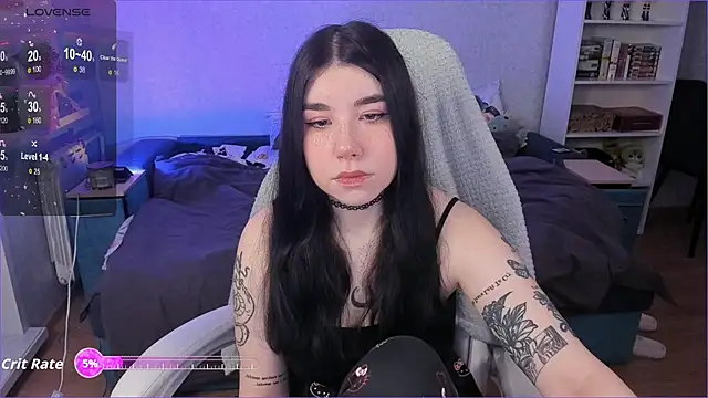 kellyharris online show from November 25, 3:25 pm