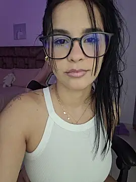 heyshaa online show from November 4, 9:31 pm