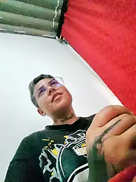 Yessi rousse online show from November 2, 10:35 pm