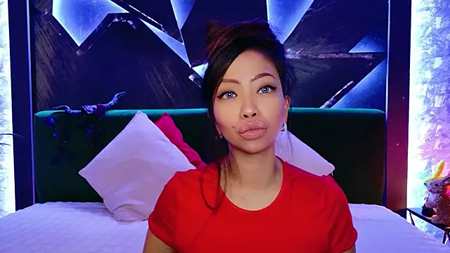 ElyaQuinn online show from April 15, 6:58 am