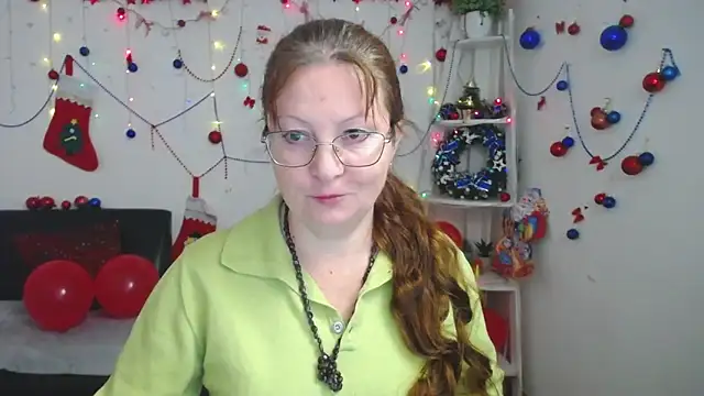 VanessaHotts online show from December 22, 6:05 am