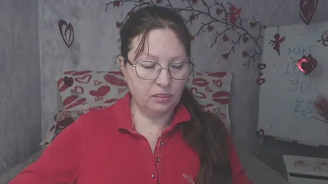 VanessaHotts online show from February 14, 6:26 am