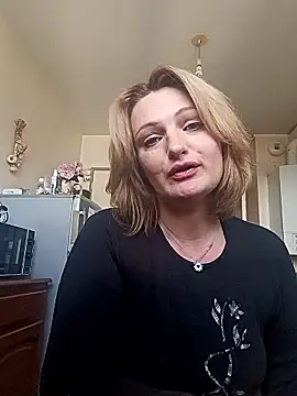 marilynecoquine online show from January 12, 11:59 am