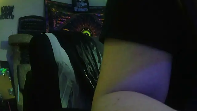 spunlikecottoncandy online show from April 11, 6:30 am