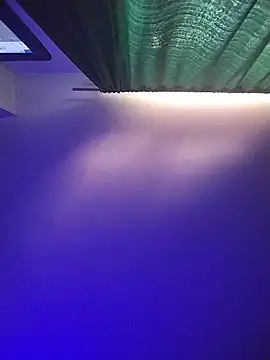 LissaThompsom online show from February 5, 2:20 pm