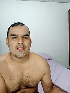 Snapshot of Angeelus2 chatting on September 16, 7:33 pm Angeelus2 online show from September 16, 7:33 pm