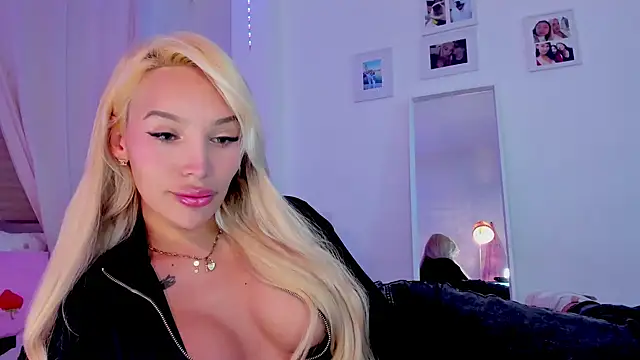  viioletweekend  online show from January 31, 8:51 pm