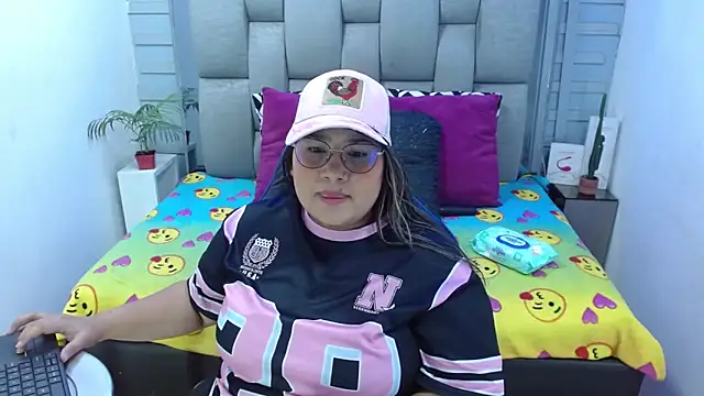 evelin zaens online show from March 9, 3:53 am