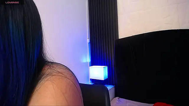 alicia moom online show from September 25, 7:23 pm