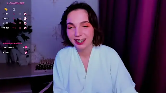 KindHazelHere  online show from November 29, 12:20 pm