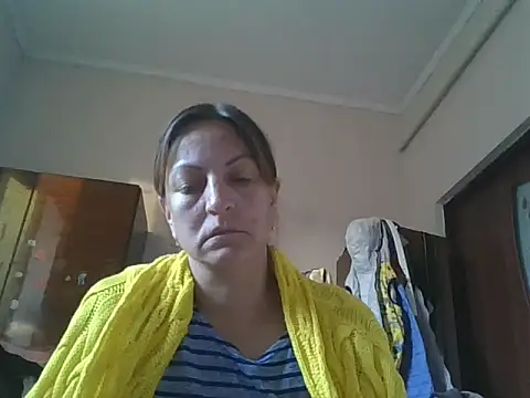 Snapshot of ShawnaAdams chatting on September 16, 3:31 pm ShawnaAdams online show from September 16, 3:31 pm