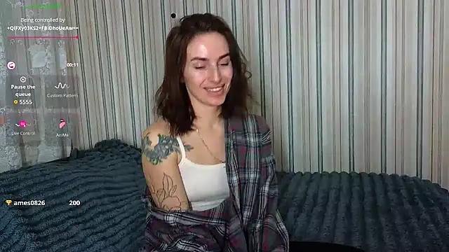 xx adrihanna xx online show from February 5, 6:55 pm