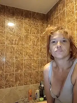 spundarella420 online show from October 12, 2:30 pm