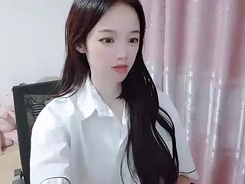 wwcc123 online show from October 5, 2:44 pm