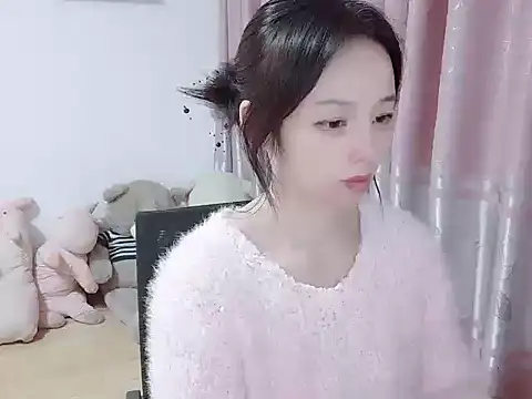 wwcc123 online show from December 17, 2:43 pm