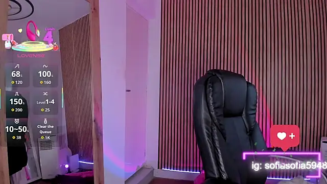 sofiah  online show from November 12, 4:49 pm