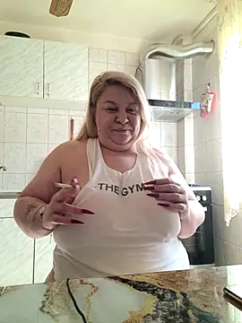 AriannaMilf online show from October 19, 9:33 am