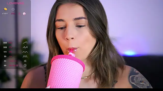 fallinginlive online show from September 11, 6:41 pm