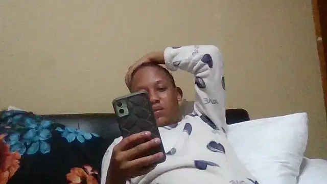 ShooingBunch online show from November 12, 8:18 pm