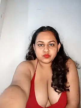 bumblebeegirl online show from October 3, 1:16 pm