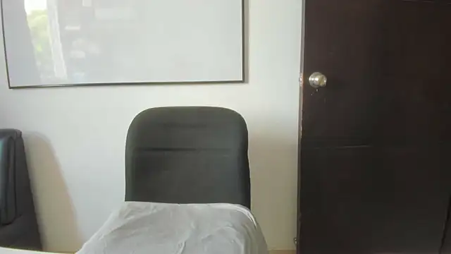 squirttati33 online show from February 9, 4:09 pm