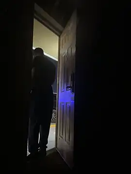 Stressreliever82 online show from March 22, 12:00 pm