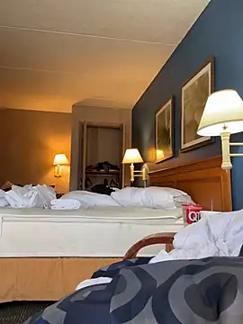 Stressreliever82 online show from March 3, 7:42 pm