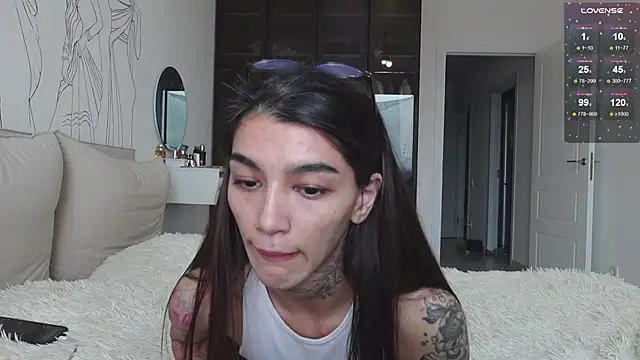 vinkitinkii online show from November 8, 7:24 am