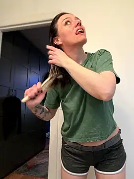 LadyLena1 online show from January 10, 12:04 am