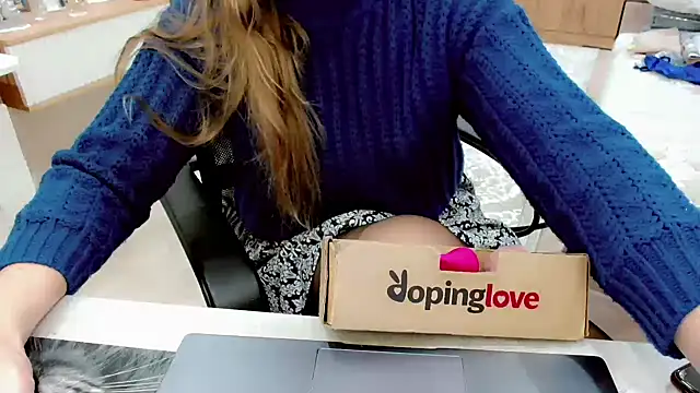 EveLove33 online show from December 5, 5:14 pm