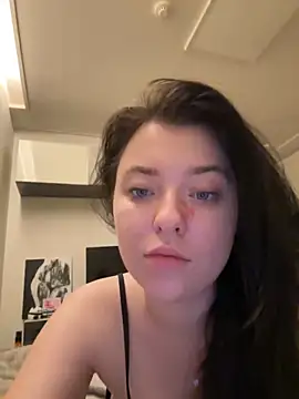 Angela Fosterr online show from May 7, 6:11 pm