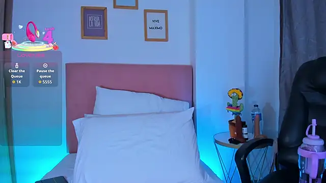 samantha x s online show from November 19, 3:39 am