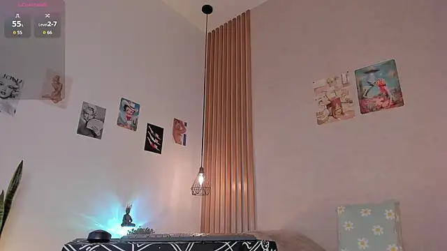 PawgGirl18 online show from January 14, 7:08 pm