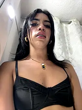 Alahia Rodriguez online show from October 22, 8:58 pm