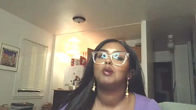 Snapshot of SiminFox chatting on September 9, 1:38 am SiminFox online show from September 9, 1:38 am