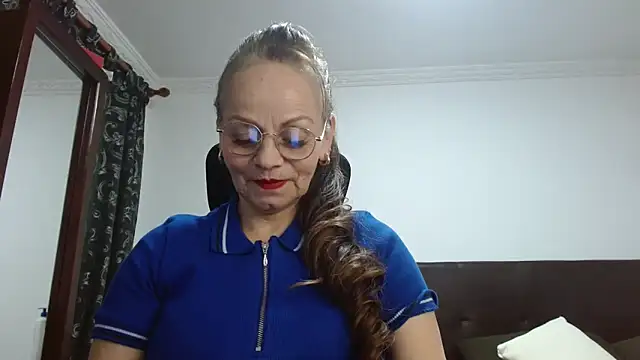 asleycavta online show from November 9, 2:29 am