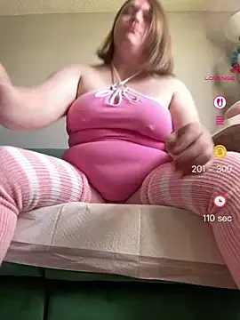 6Cum Slut Velma9 online show from May 11, 7:33 pm