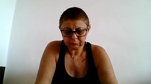 roseblak42 online show from September 15, 11:07 am