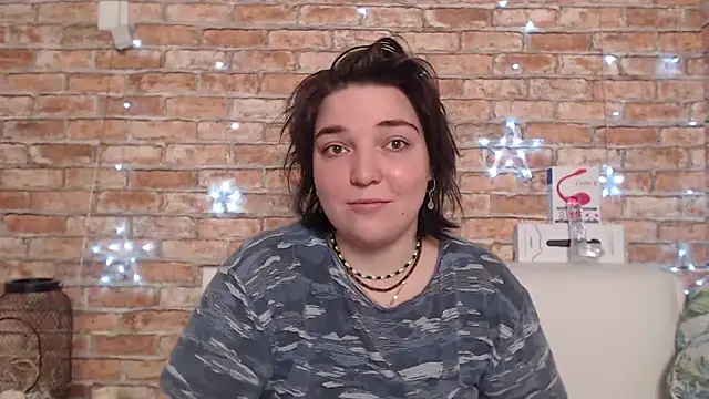 Snapshot of Amelia_Kiss_ chatting on September 13, 12:40 am Amelia Kiss online show from September 13, 12:40 am