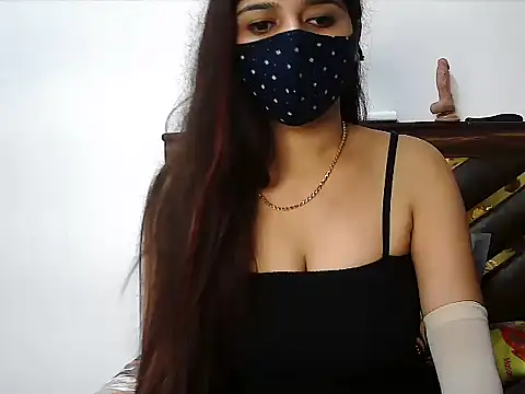 Gloie4u online show from November 27, 8:39 am