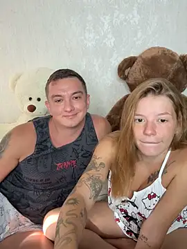 Snapshot of mia___mi chatting on September 26, 6:44 am mia mi online show from September 26, 6:44 am