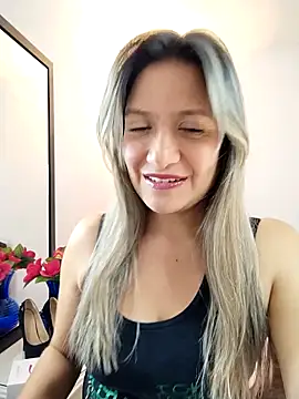 valeriahunter1 online show from November 23, 10:33 pm