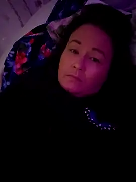 sweetkitty111 online show from January 6, 4:38 am