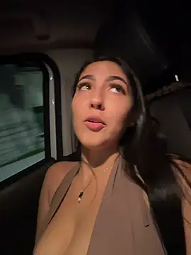Sofia Collins- online show from July 3, 3:23 am