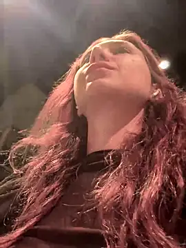 QuitieLia online show from September 26, 8:56 am