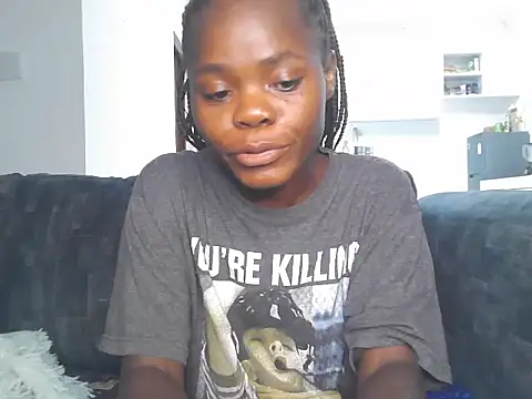 petiteebony 81 online show from September 17, 8:07 pm